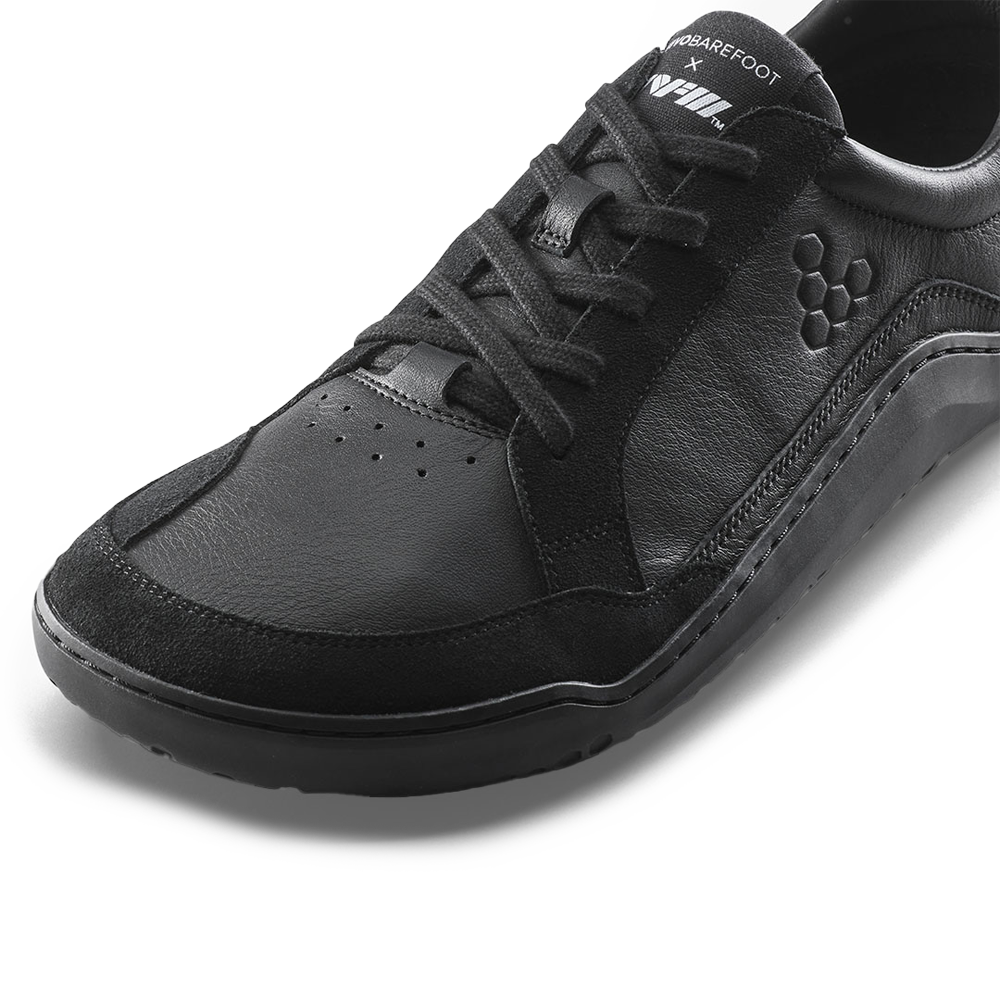 Gobi II Sneaker Premium Leather Mens Triple Obsidian